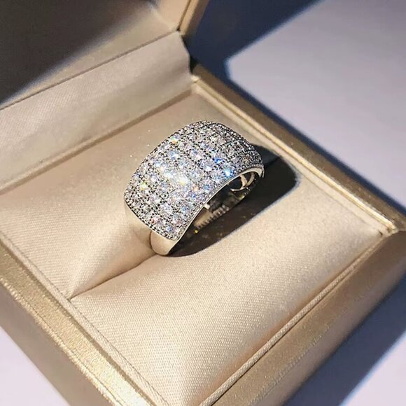 NEW 18k White Gold Pave Diamond Ring Thick Wide Ring Band Statement Ring - Picture 6 of 12